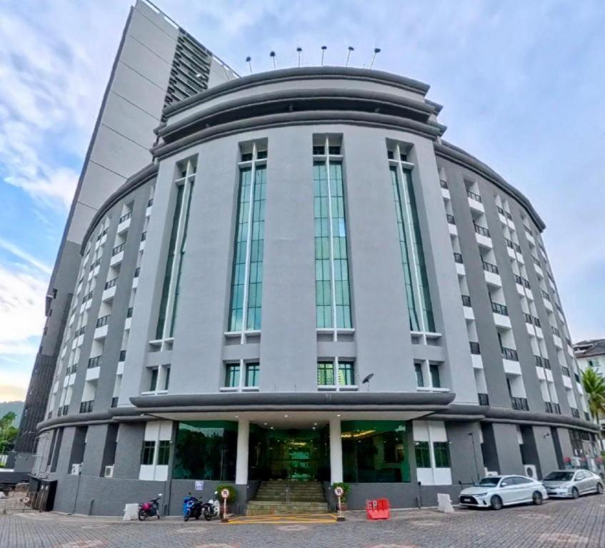 Stallions Suites Penang Jelutong Exterior foto